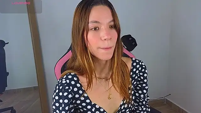 AntonellaaRossii online show from July 11, 2:42 pm