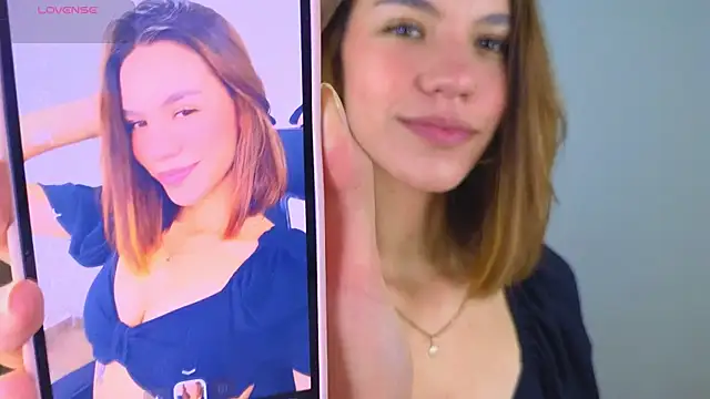 AntonellaaRossii online show from July 20, 1:24 pm