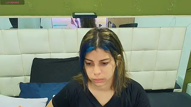 Snapshot of gisell_gomez chatting on September 20, 12:06 pm gisell gomez online show from September 20, 12:06 pm