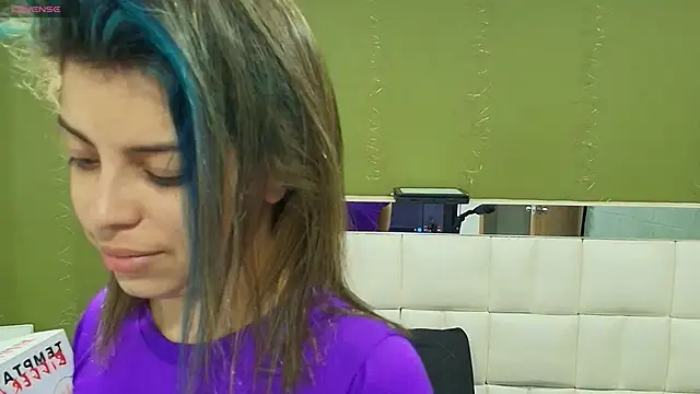 Snapshot of gisell_gomez chatting on October 25, 11:40 am gisell gomez online show from October 25, 11:40 am