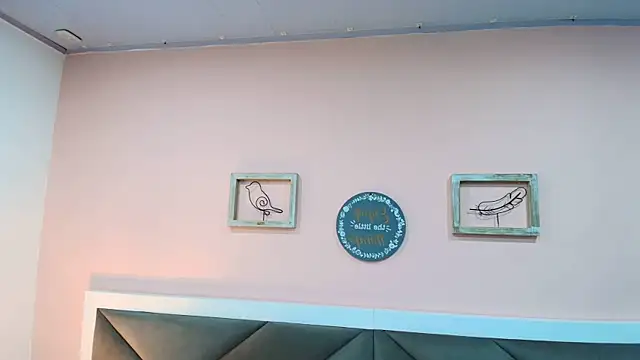 Snapshot of gisell_gomez chatting on November 10, 8:08 pm gisell gomez online show from November 10, 8:08 pm