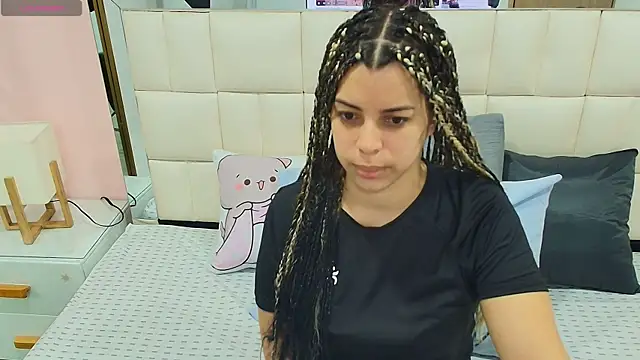 Snapshot of gisell_gomez chatting on November 26, 1:12 pm gisell gomez online show from November 26, 1:12 pm