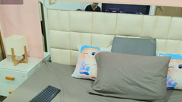 gisell gomez online show from December 18, 12:11 pm