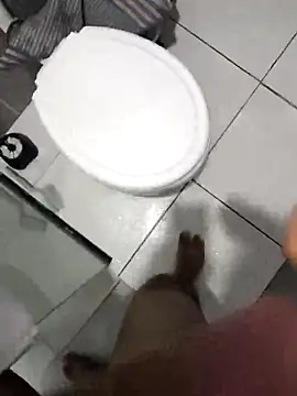 Snapshot of Jeanpauzudo123 chatting on November 1, 10:34 pm Jeanpauzudo123 online show from November 1, 10:34 pm