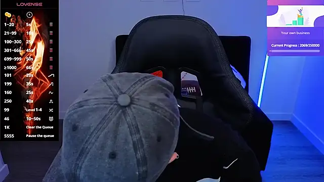 imlaiaaa online show from November 14, 9:13 pm