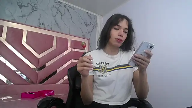 Mia swift ch online show from November 7, 2:22 am