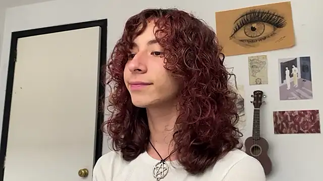 camille delrey online show from March 8, 8:12 pm