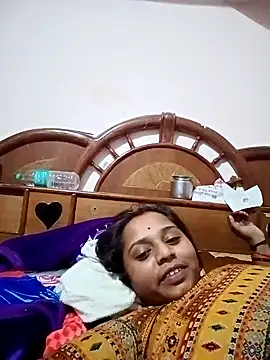 Hot crety online show from September 25, 1:15 pm