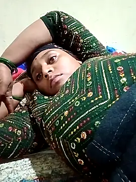 Hot crety online show from October 17, 2:08 pm