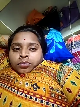 Hot crety online show from October 30, 5:35 pm