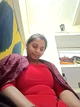 Hot crety online show from November 30, 4:00 pm