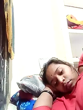 Hot crety online show from February 3, 2:53 am