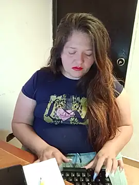 Daphne girlsex online show from July 28, 3:21 pm