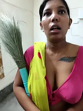 Hotty-Moni online show from September 14, 12:15 pm