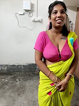 Hotty-Moni online show from September 15, 8:53 pm