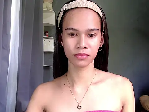 urseductivebarbie xx online show from January 11, 3:00 am