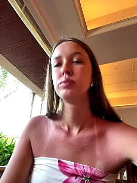 ElliRose online show from October 6, 12:41 am