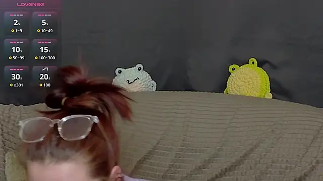 Snapshot of ElzaBlis chatting on November 10, 5:12 pm ElzaBlis online show from November 10, 5:12 pm