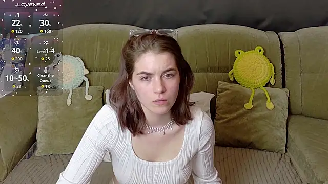 Snapshot of ElzaBlis chatting on April 2, 3:09 pm ElzaBlis online show from April 2, 3:09 pm
