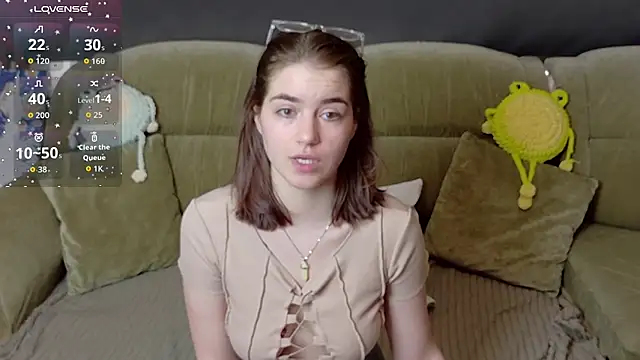 Snapshot of ElzaBlis chatting on April 13, 1:16 pm ElzaBlis online show from April 13, 1:16 pm