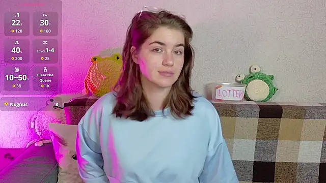 Snapshot of ElzaBlis chatting on July 8, 1:59 pm ElzaBlis online show from July 8, 1:59 pm