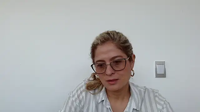 linda-mature43 online show from September 22, 4:53 pm
