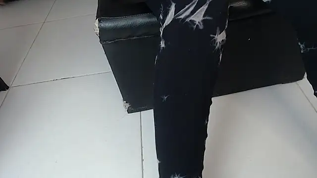 Michellee 20 online show from October 11, 1:42 pm