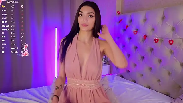 MarciaMarshall online show from October 13, 8:31 pm