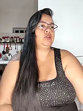 Snapshot of NARNYALABELLA chatting on February 27, 9:42 am NARNYALABELLA online show from February 27, 9:42 am