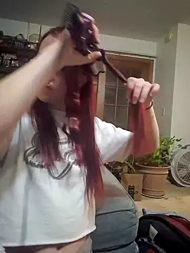 Snapshot of Lady_May chatting on December 18, 6:30 am Lady May online show from December 18, 6:30 am