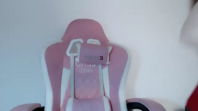 Cam-Ly online show from October 5, 2:37 pm