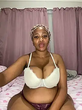 Snapshot of CurvyGod01 chatting on October 21, 6:08 pm CurvyGod01 online show from October 21, 6:08 pm