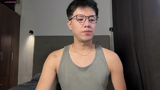 Addictiveboi online show from May 6, 4:08 am