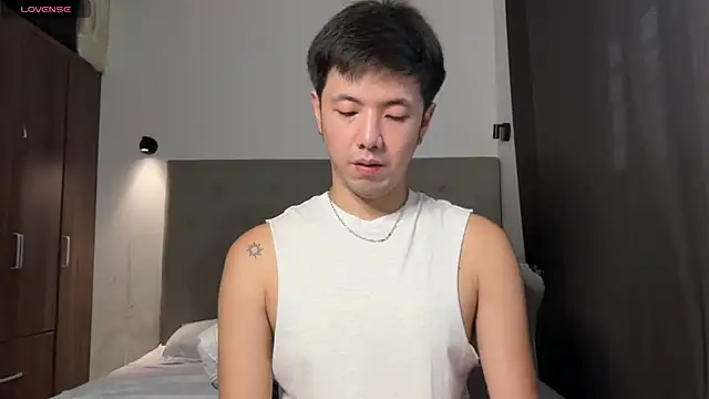Addictiveboi online show from May 21, 3:35 am