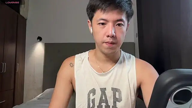 Addictiveboi online show from May 24, 1:32 am