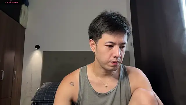 Addictiveboi online show from June 11, 4:43 am