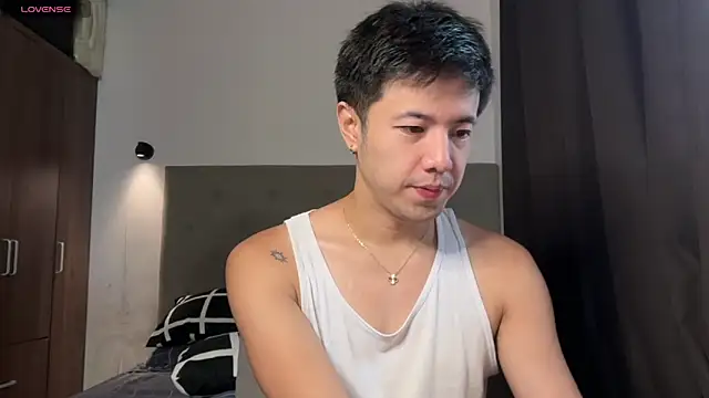 Addictiveboi online show from June 14, 3:41 am