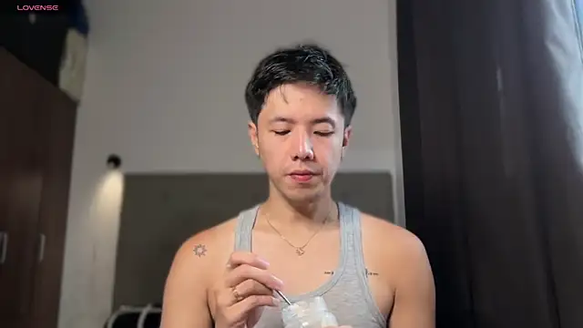 Addictiveboi online show from July 2, 3:23 am
