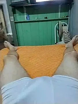 12dery online show from February 7, 6:17 am