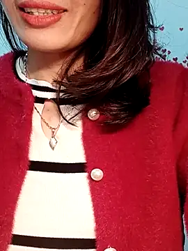 Hinna x online show from February 12, 3:29 pm