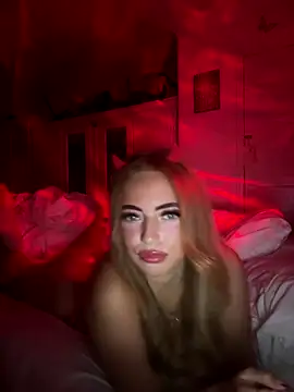 Snapshot of AroraAngel chatting on October 22, 10:09 pm AroraAngel online show from October 22, 10:09 pm