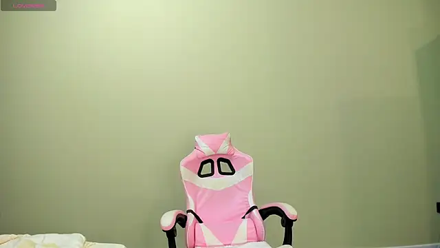 obokozu mai online show from November 9, 4:33 am