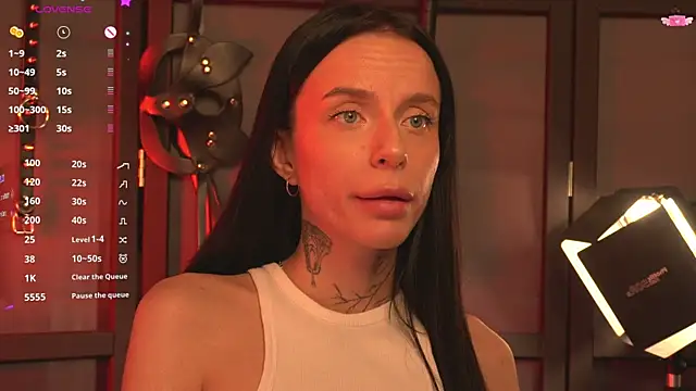 livia starwars online show from October 15, 9:48 pm