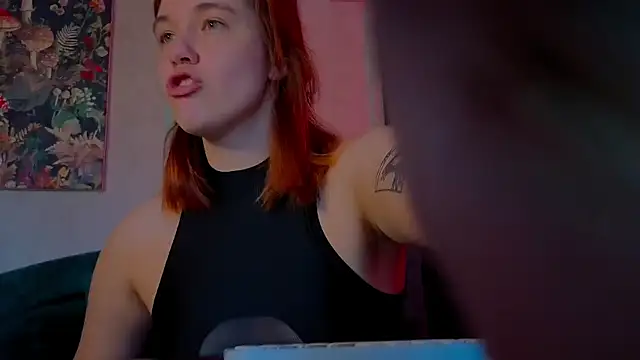 the high priestess online show from May 15, 5:03 am