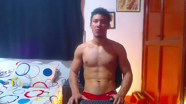 RuiMaddoox online show from October 1, 5:08 pm