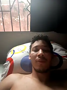 RuiMaddoox online show from October 6, 11:07 am