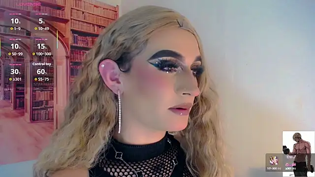 Snapshot of Cata_MW chatting on October 2, 7:10 pm Cata MW online show from October 2, 7:10 pm