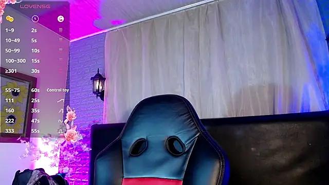 Snapshot of Cata_MW chatting on October 17, 7:05 pm Cata MW online show from October 17, 7:05 pm