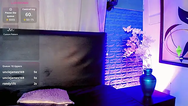 Snapshot of Cata_MW chatting on October 30, 7:14 pm Cata MW online show from October 30, 7:14 pm