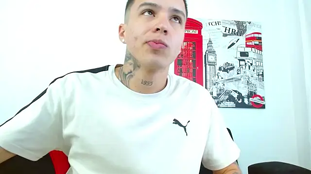 Cumandres18 online show from July 22, 3:37 pm